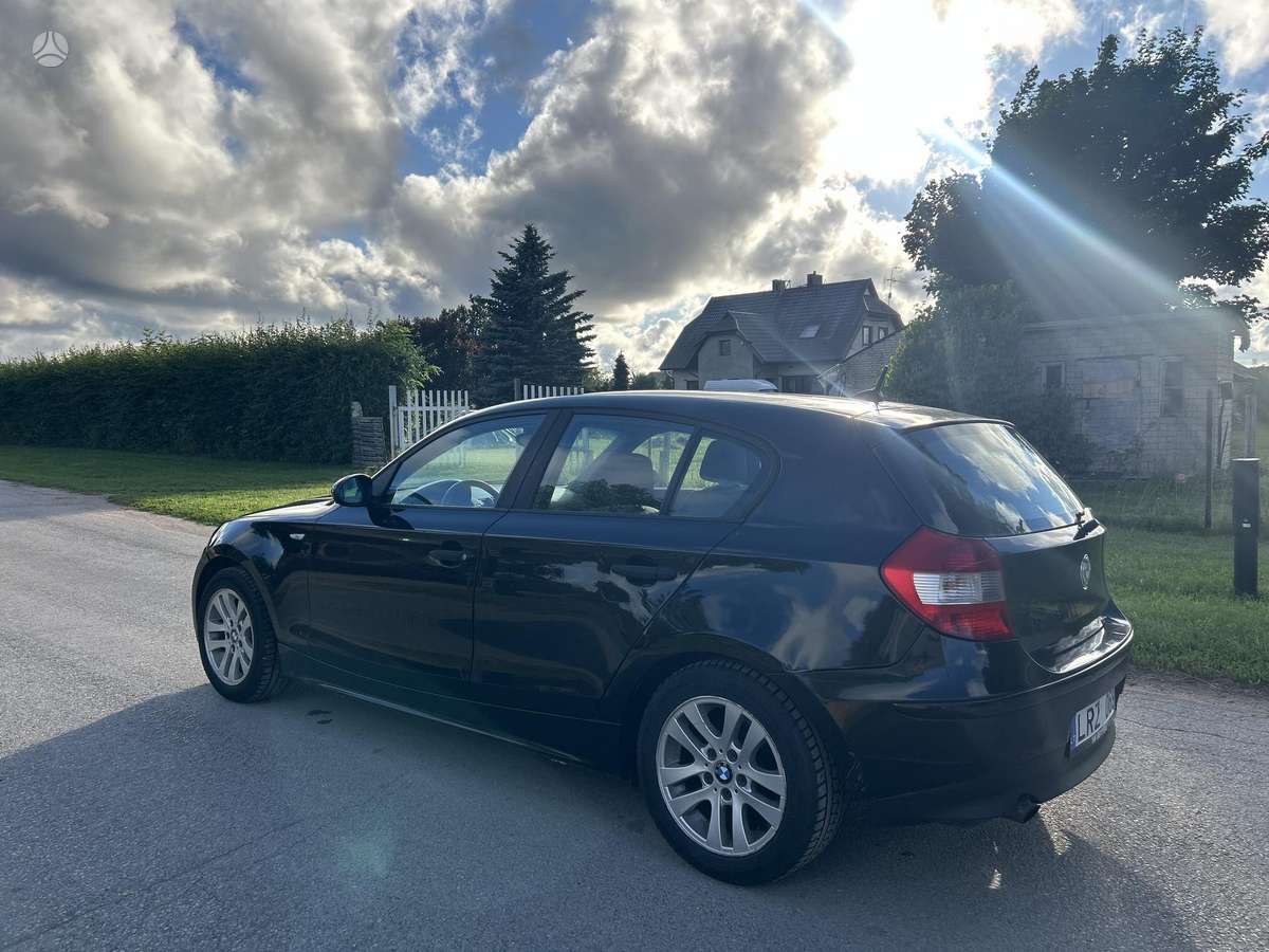 BMW 116, 1.6 l., Хэтчбек