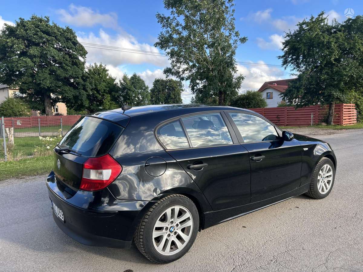 BMW 116, 1.6 l., hatchback