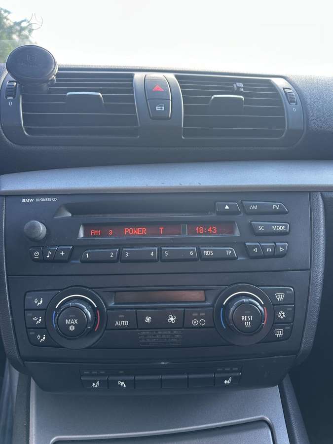 BMW 116, 1.6 l., hatchback