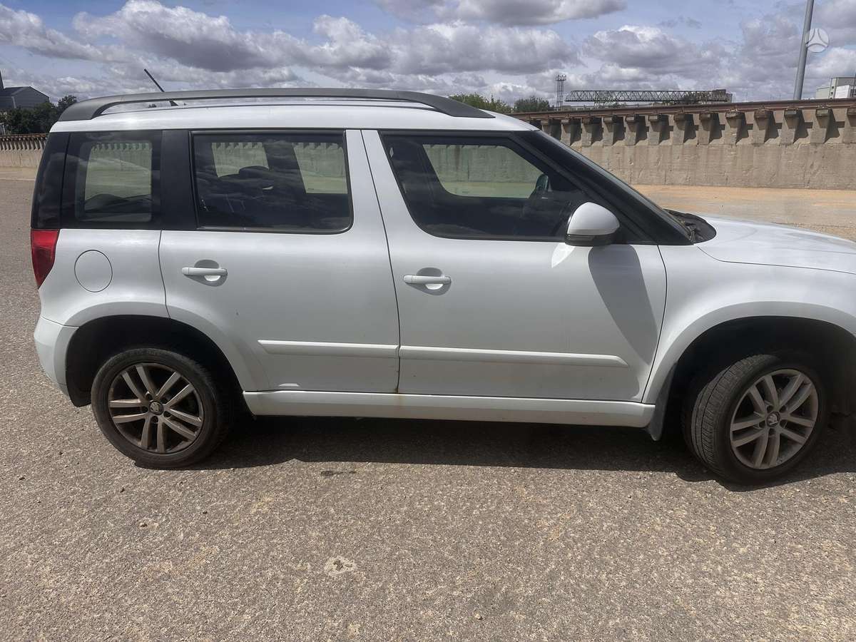 Skoda Yeti, 1.2 l., Минивэн
