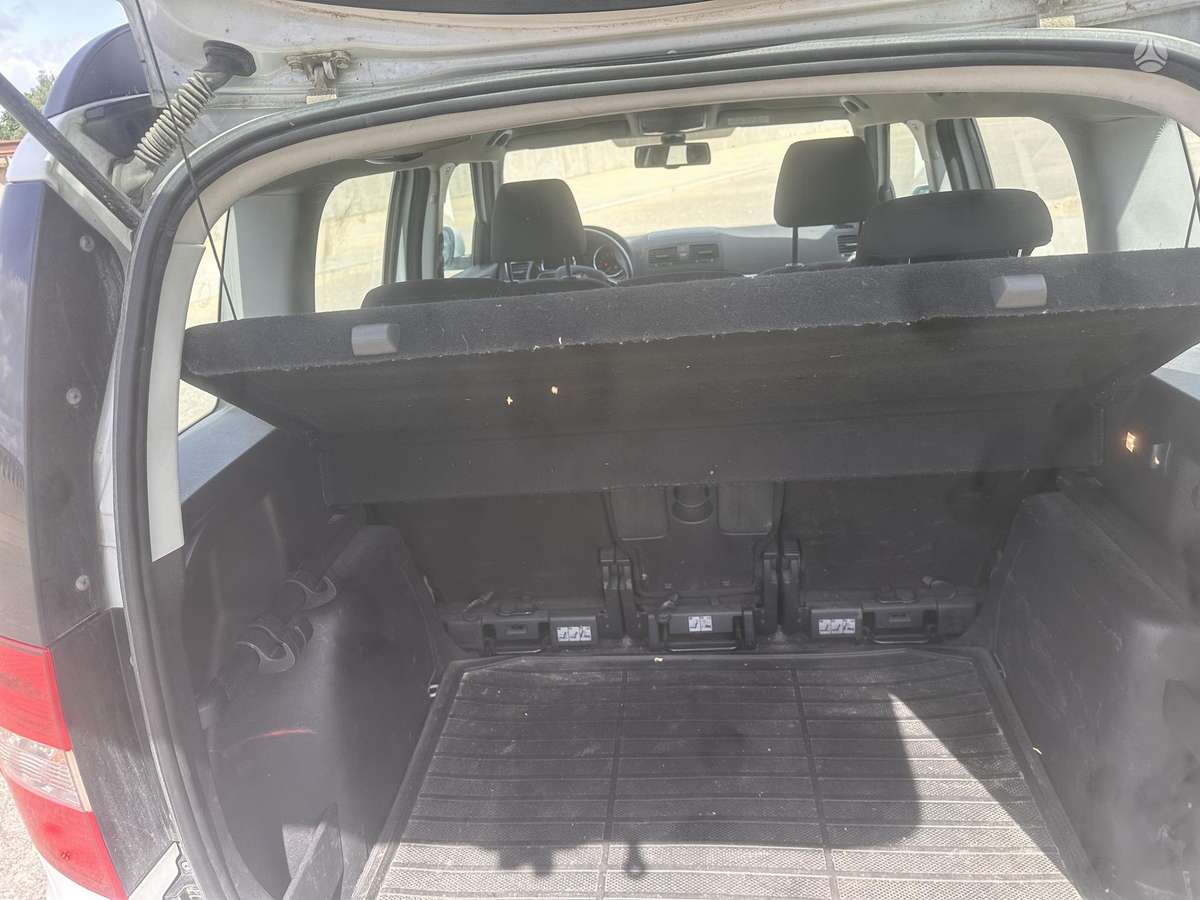 Skoda Yeti, 1.2 l., Минивэн