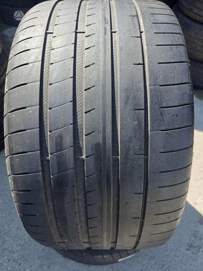 Goodyear Eagle F1, summer 305/30 R21