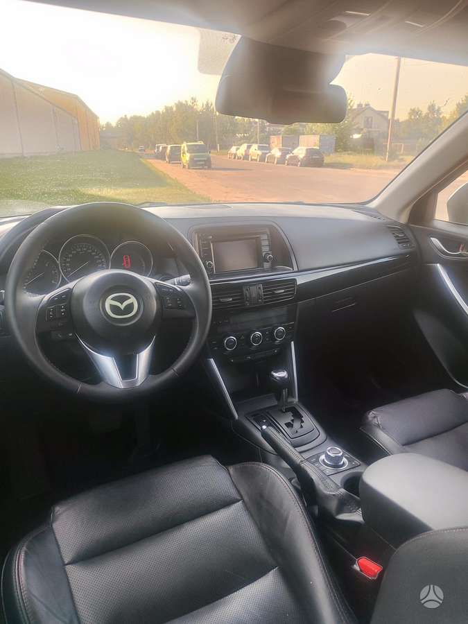 Mazda CX-5, 2.2 l., Внедорожник / Кроссовер