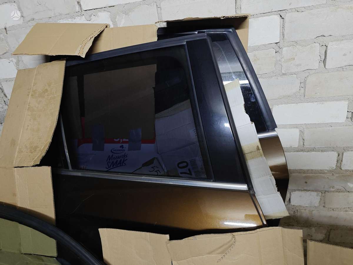 BMW X1 virsbūves detaļas