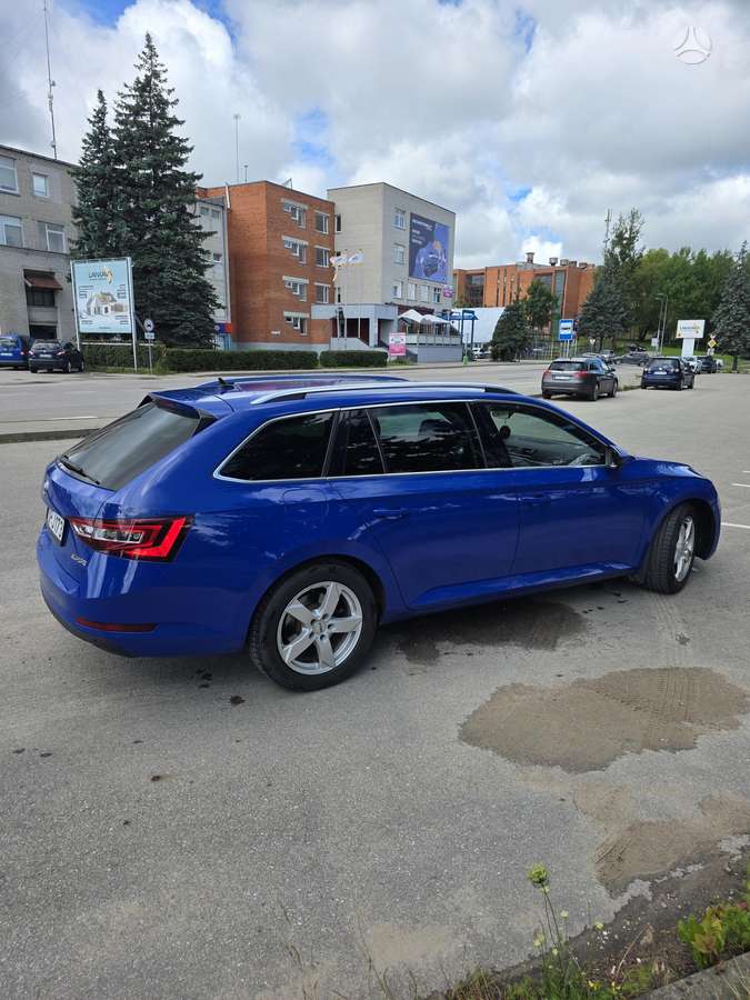 Škoda Superb - 4