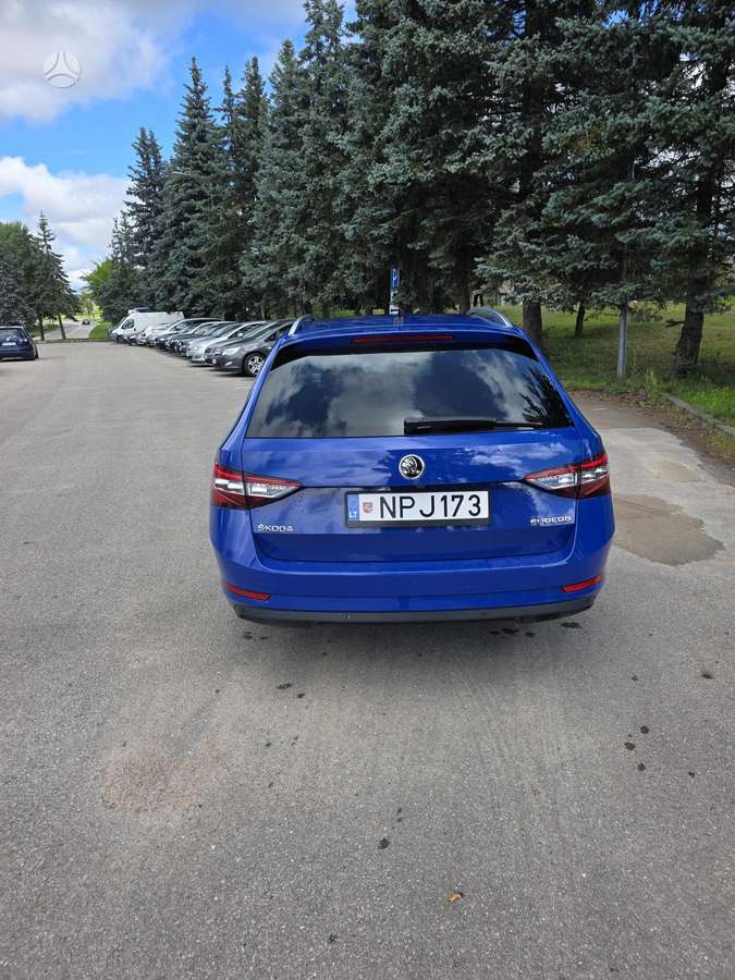 Škoda Superb - 5