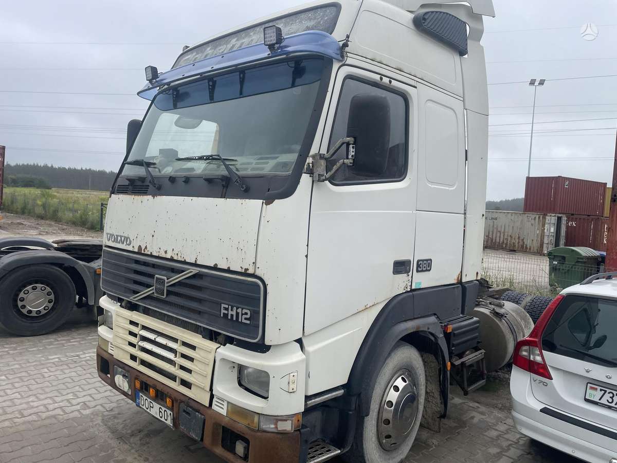 Volvo FH12.380, double sleeper