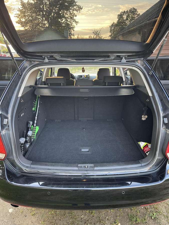 Volkswagen Golf - 7