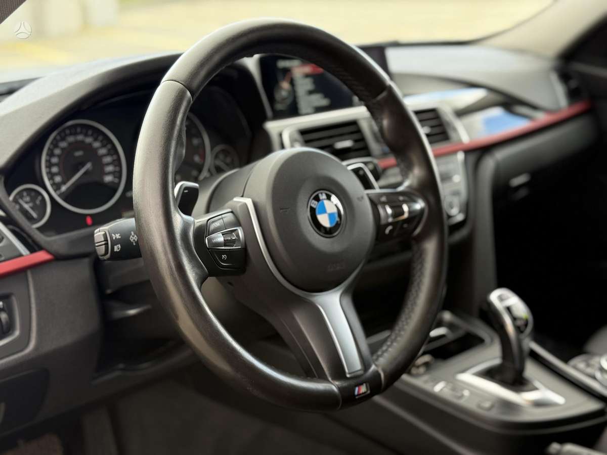 BMW 330, 3.0 l., universalas