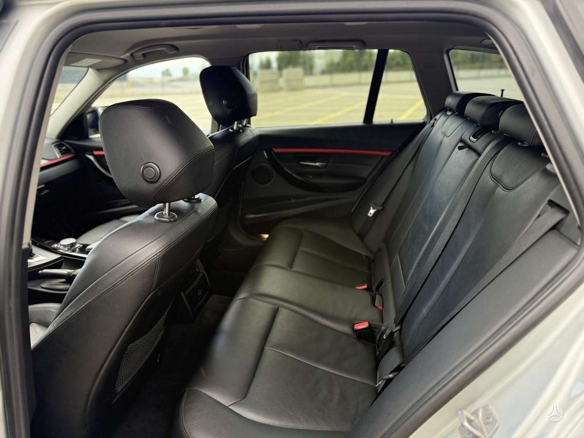 BMW 330, 3.0 l., universalas