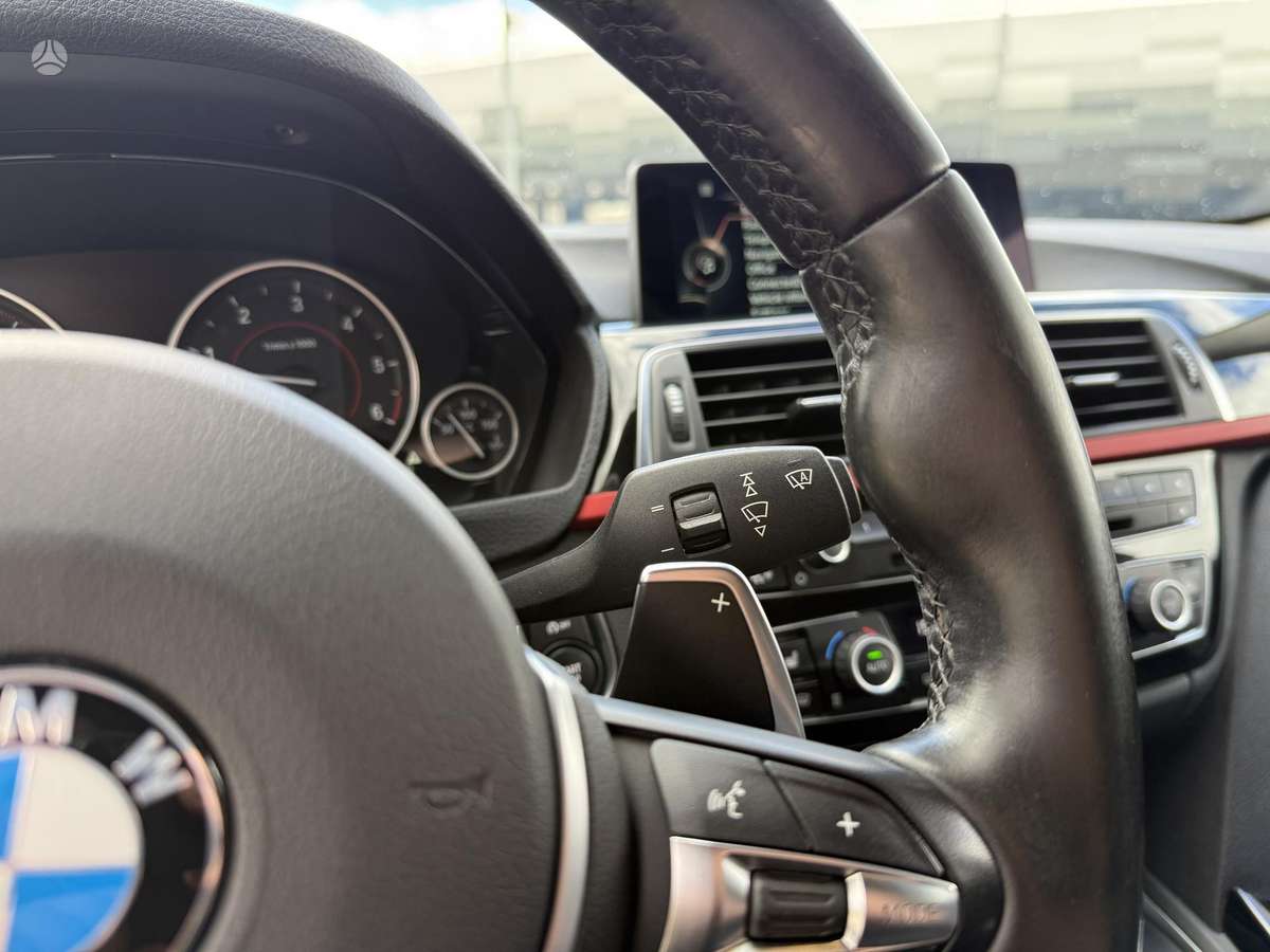 BMW 330, 3.0 l., universalas