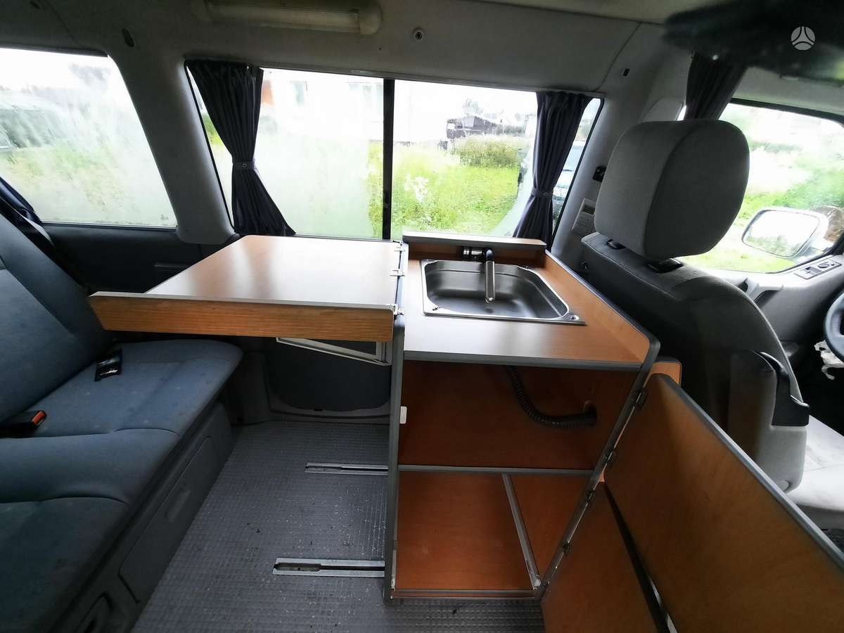 Volkswagen Multivan, 2.5 l., Минивэн