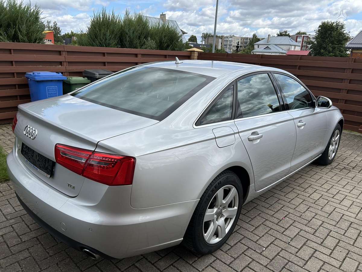 Audi A6, 3.0 l., Седан