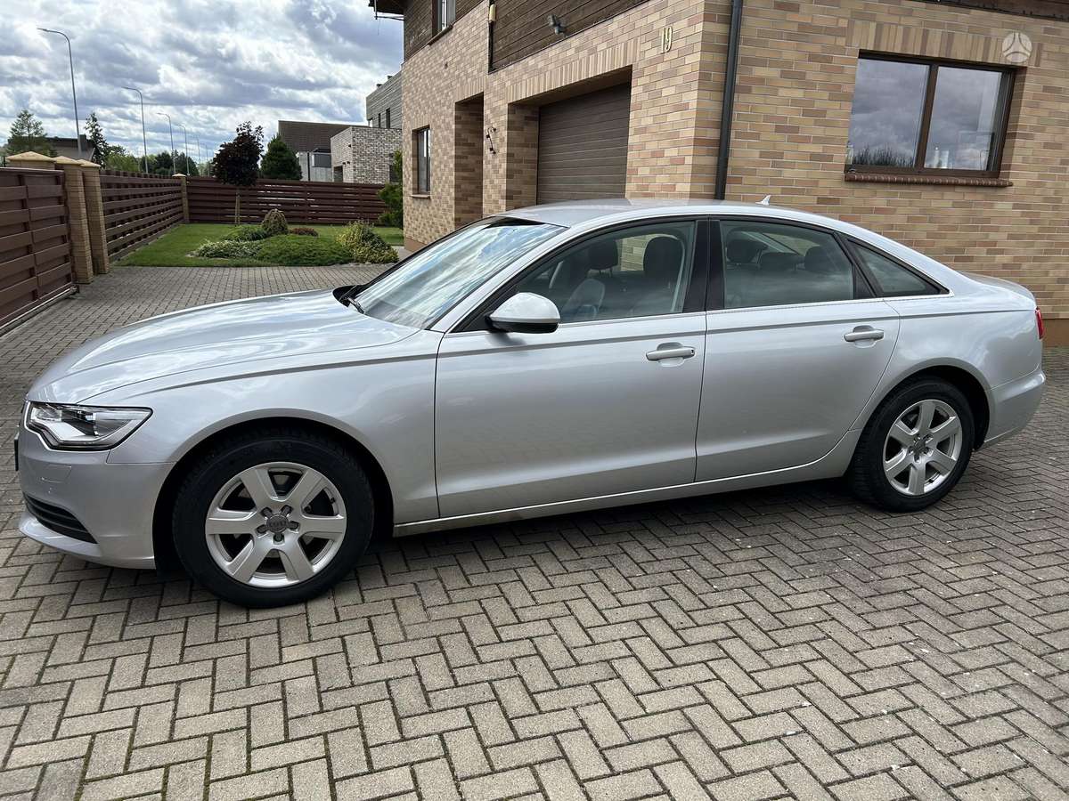 Audi A6, 3.0 l., Седан
