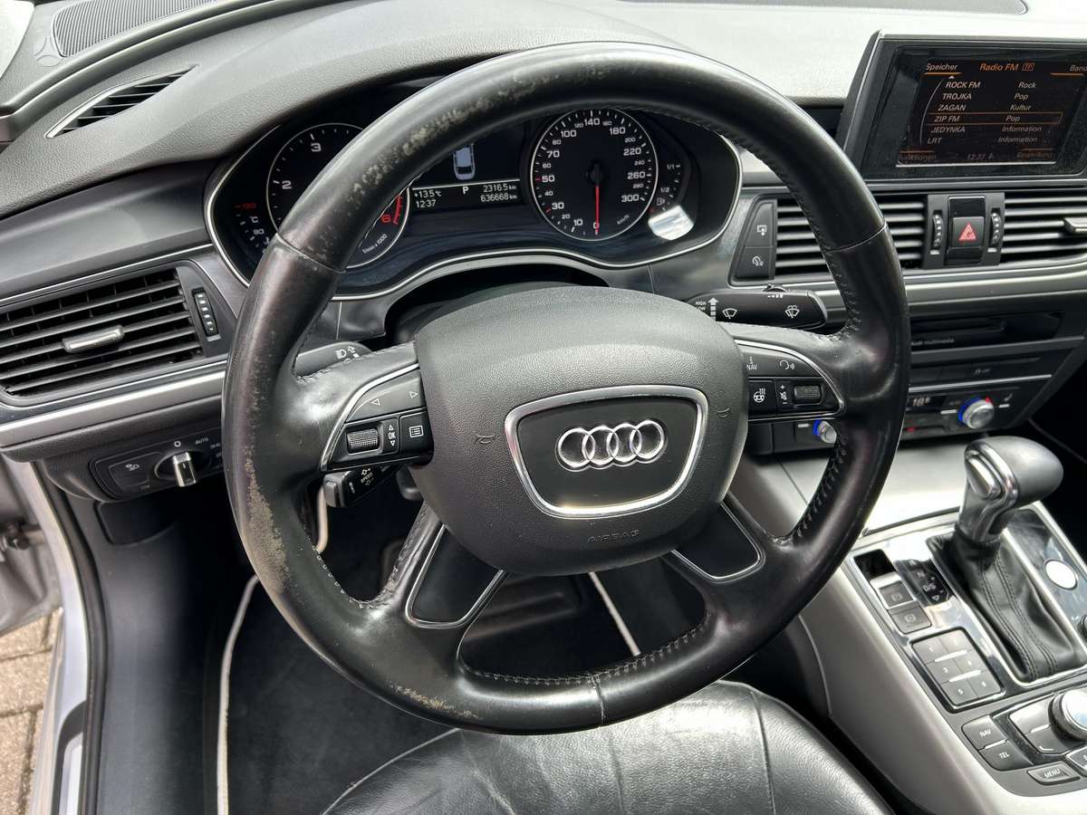 Audi A6, 3.0 l., Седан