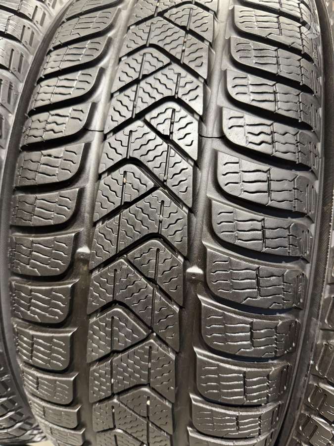 Pirelli Sottozero3, winter 215/60 R16
