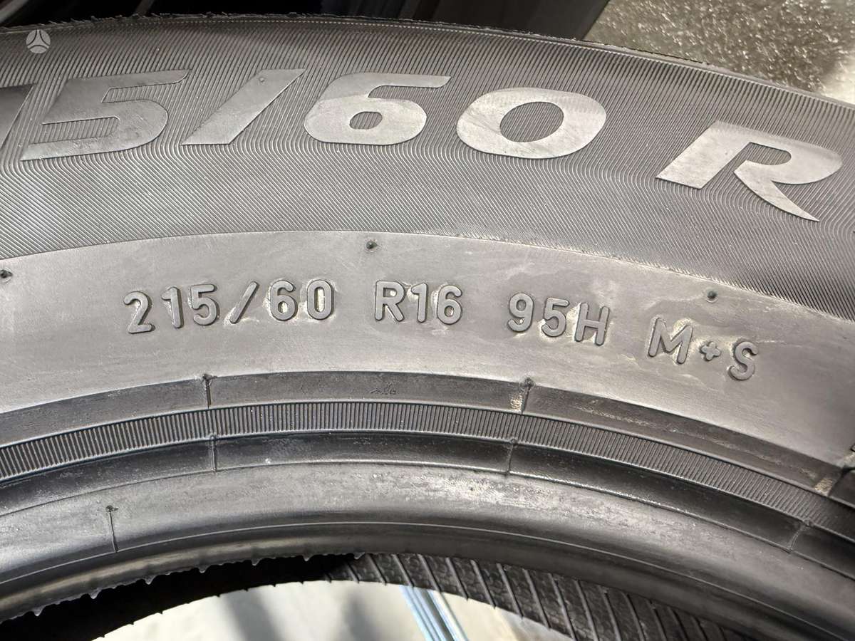 Pirelli Sottozero3, winter 215/60 R16