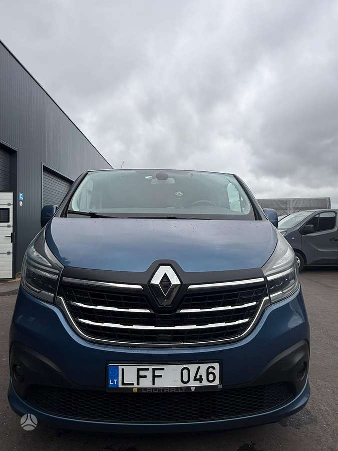 Renault Trafic - 1