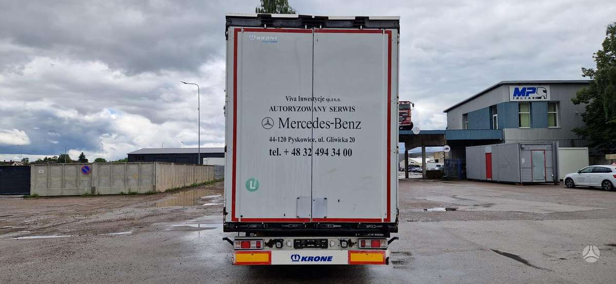 Krone Mega, curtain / tarpaulin