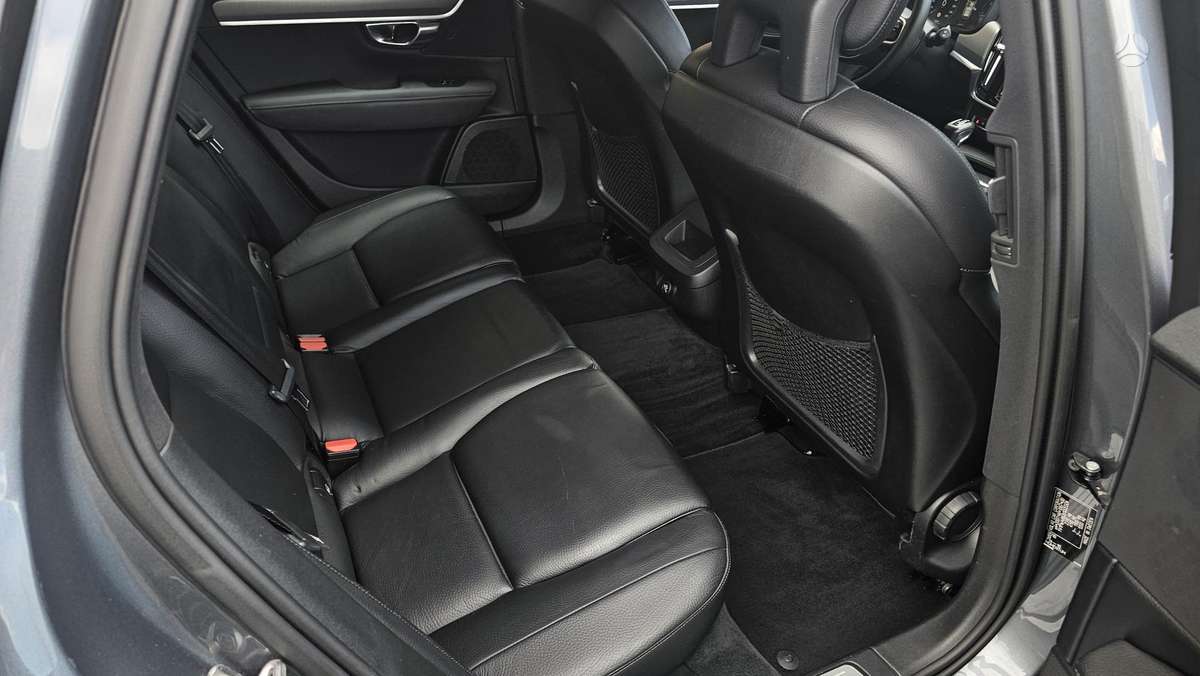Volvo V90, 2.0 l., Универсал
