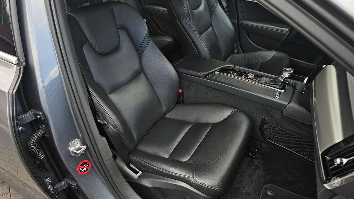 Volvo V90, 2.0 l., Универсал