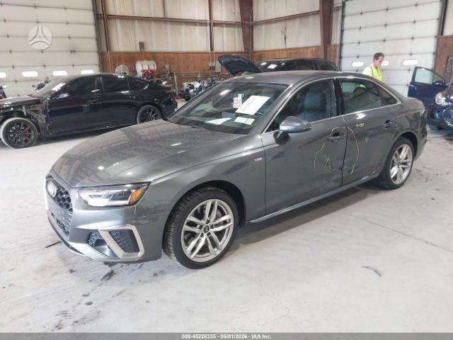 Audi A4, 2.0 l., Седан