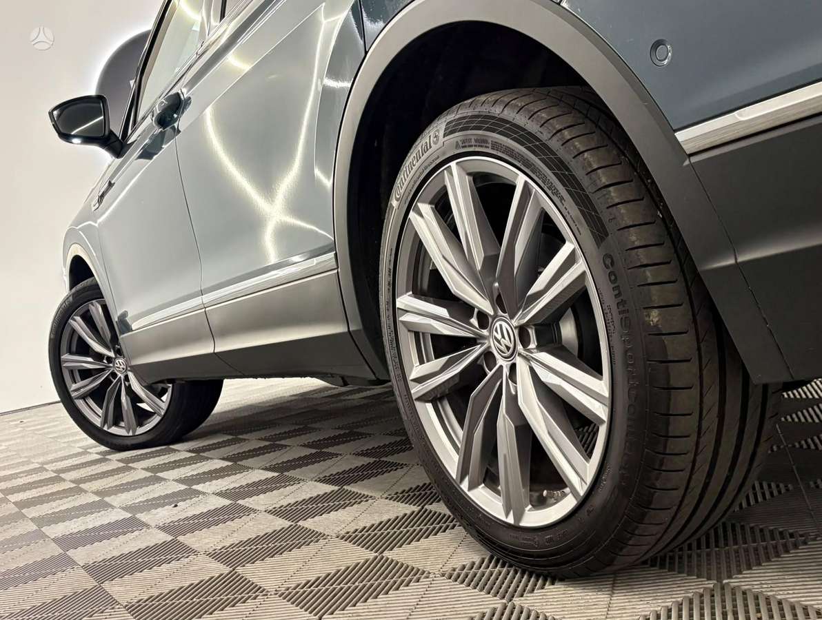 Volkswagen Tiguan - 6