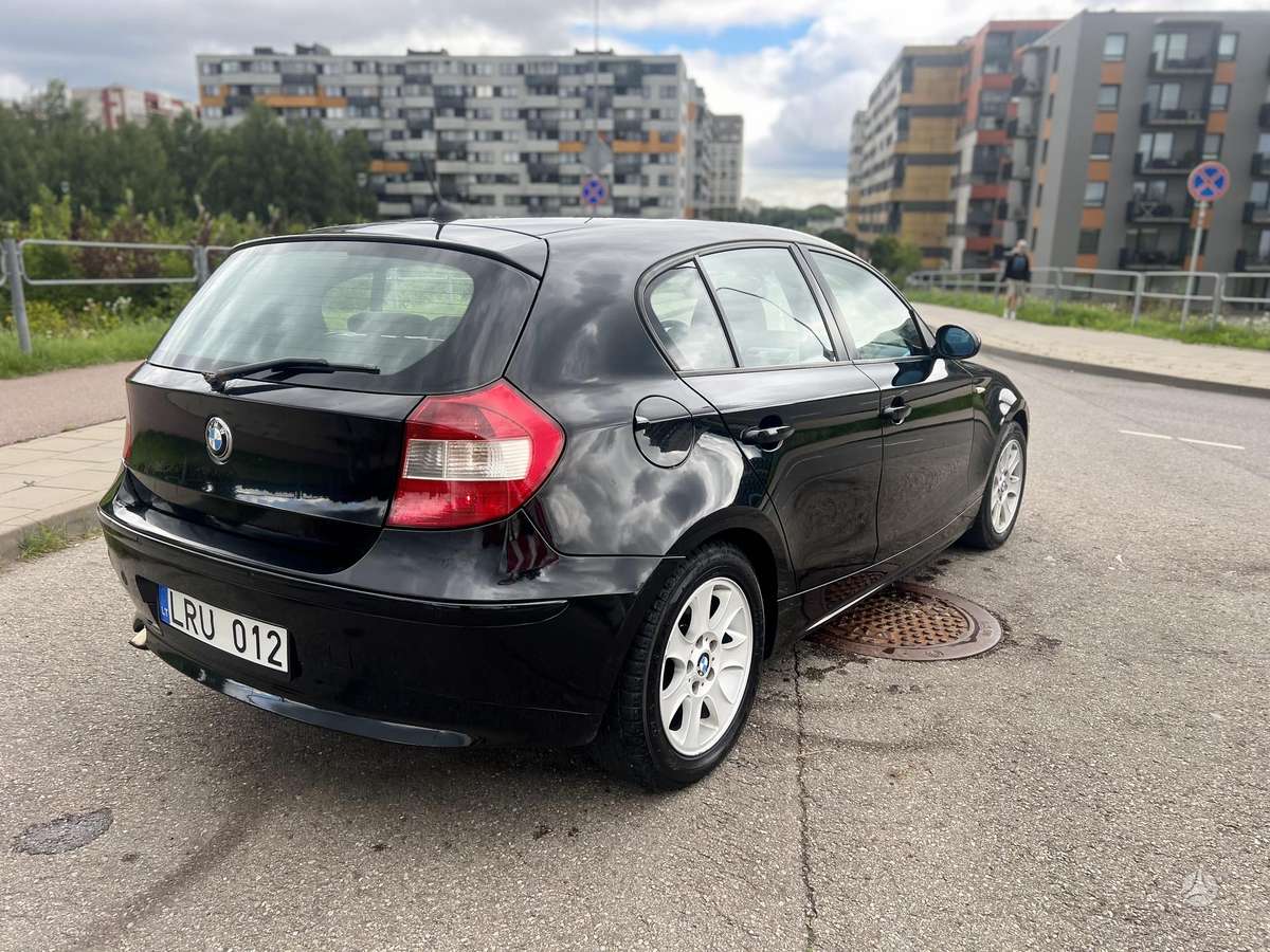 BMW 120, 2.0 l., Хэтчбек