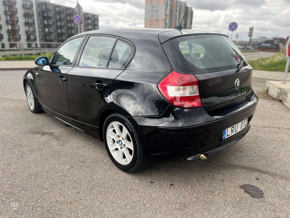 BMW 120, 2.0 l., Хэтчбек