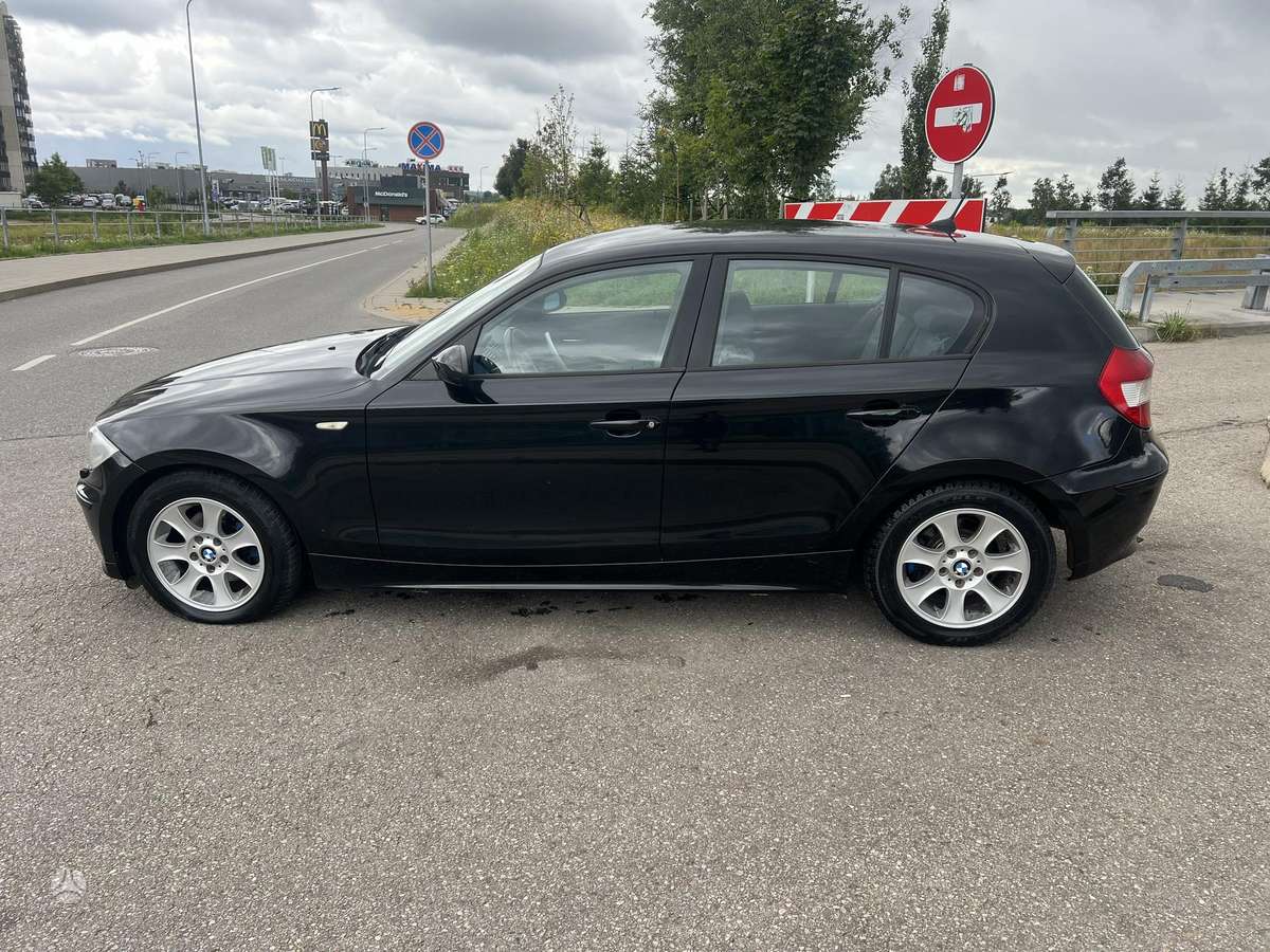 BMW 120, 2.0 l., Хэтчбек