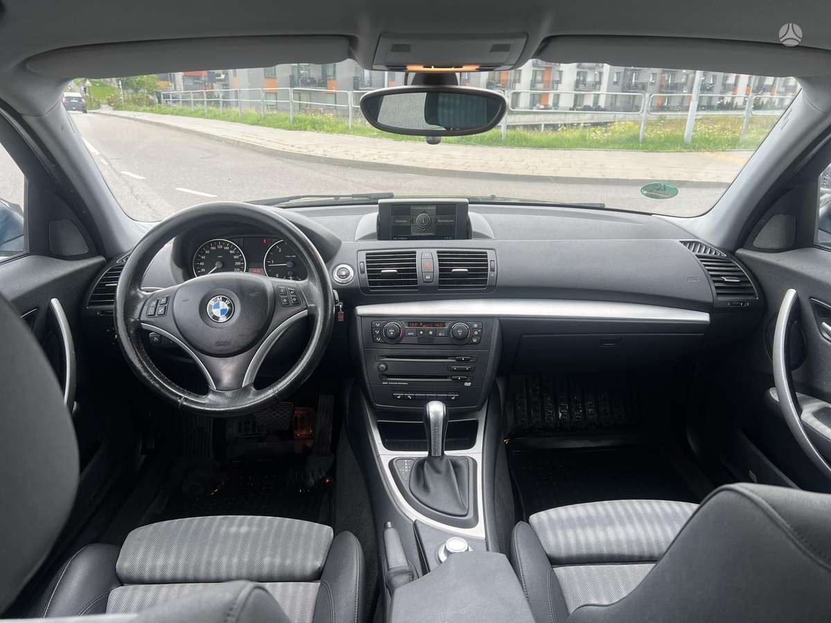 BMW 120, 2.0 l., Хэтчбек