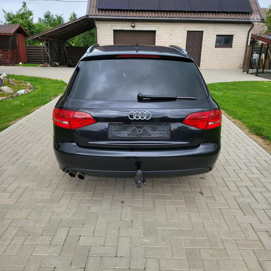 Audi A4, 1.8 l., Универсал