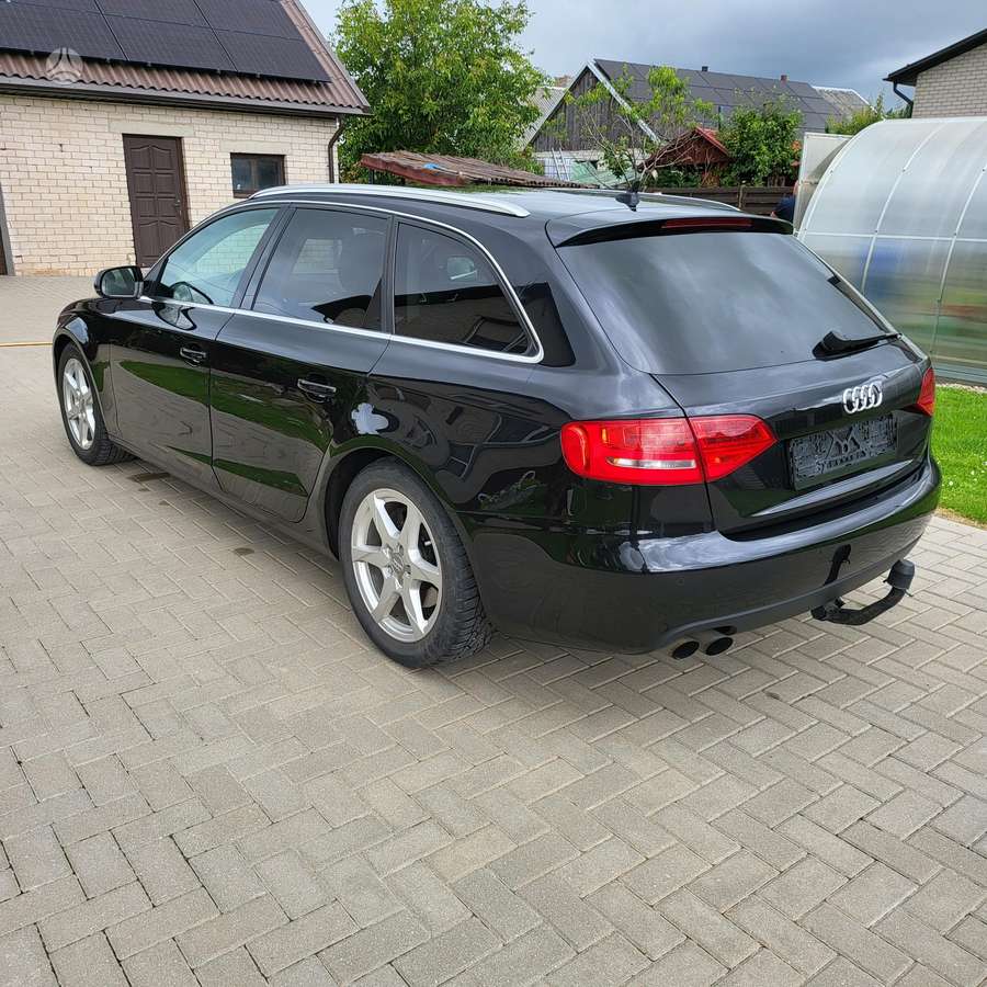 Audi A4, 1.8 l., Универсал