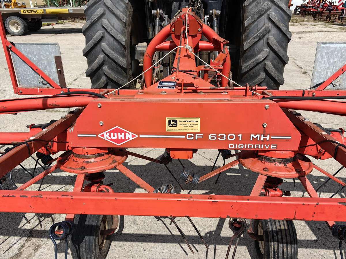Kuhn GF 6301 MH, tedders