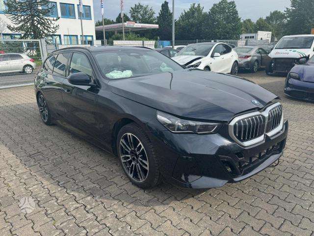 BMW i5, Универсал