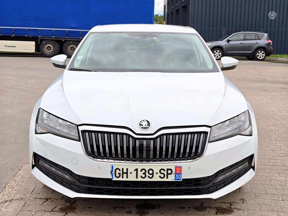 Skoda Superb, 2.0 l., Хэтчбек