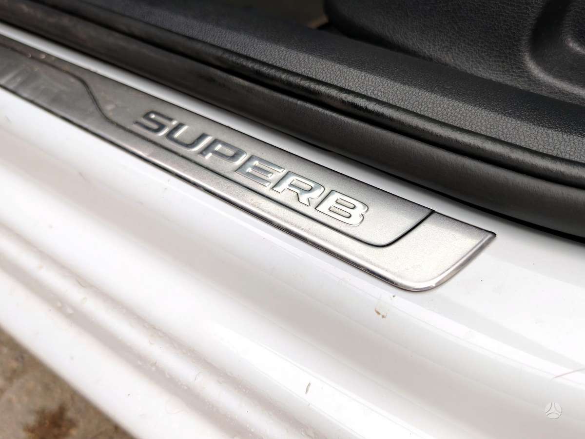 Skoda Superb, 2.0 l., Хэтчбек