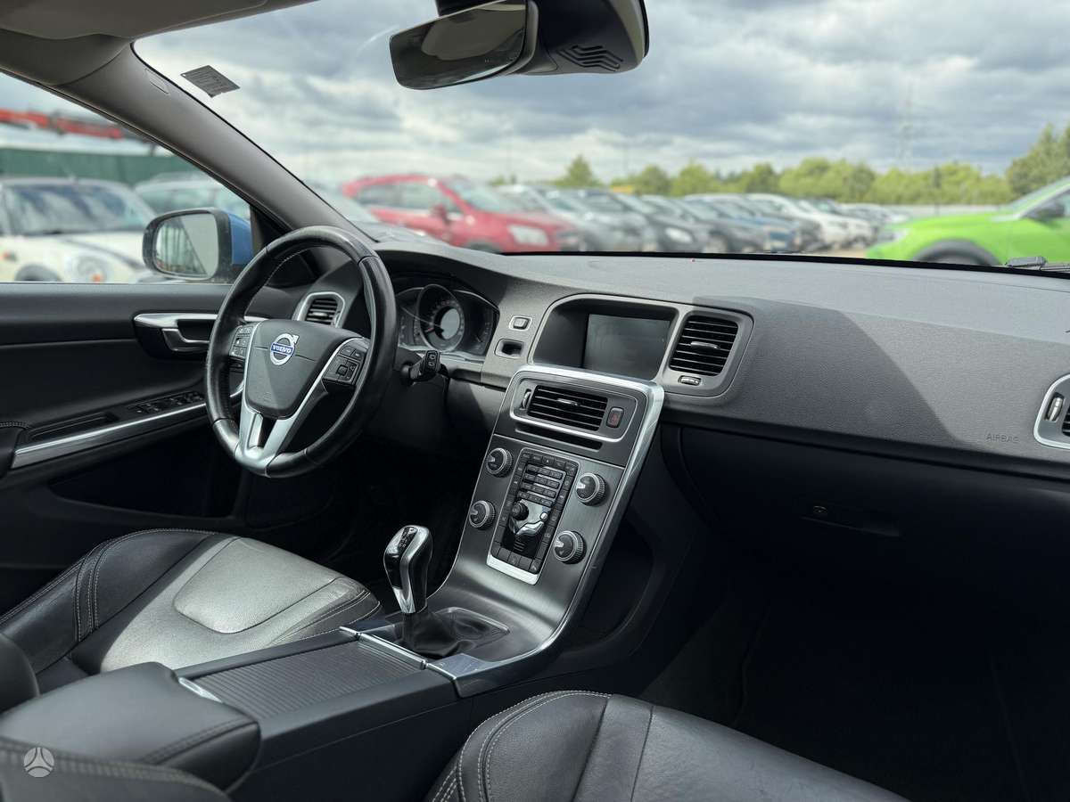 Volvo V60, 2.0 l., Универсал