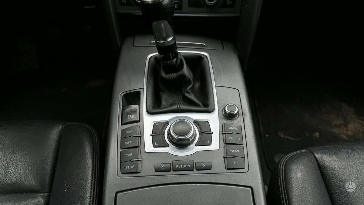 Audi A6, 2.0 l., Седан
