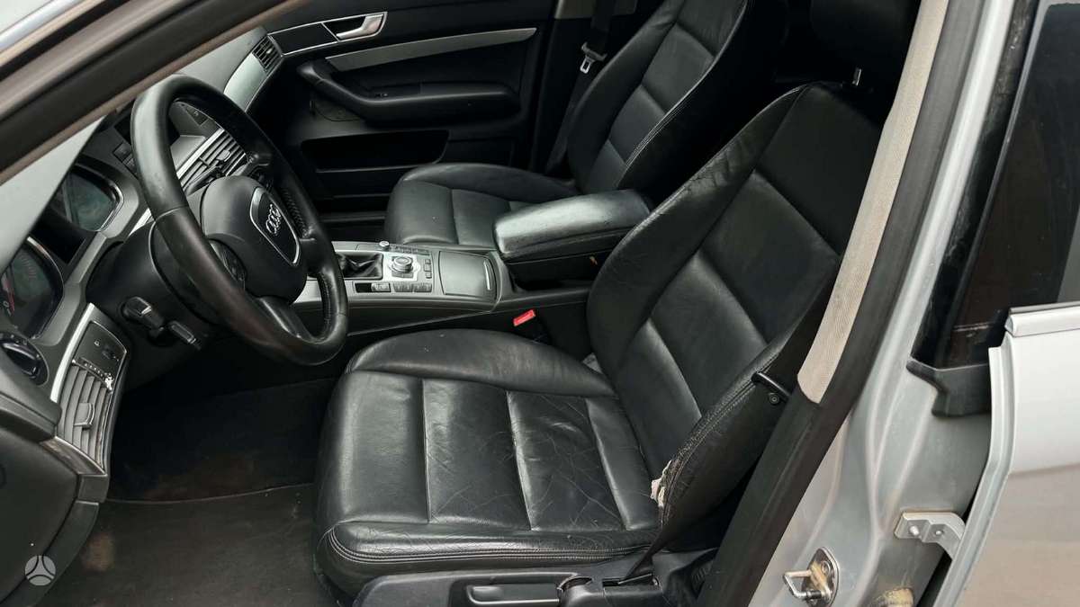 Audi A6, 2.0 l., Седан