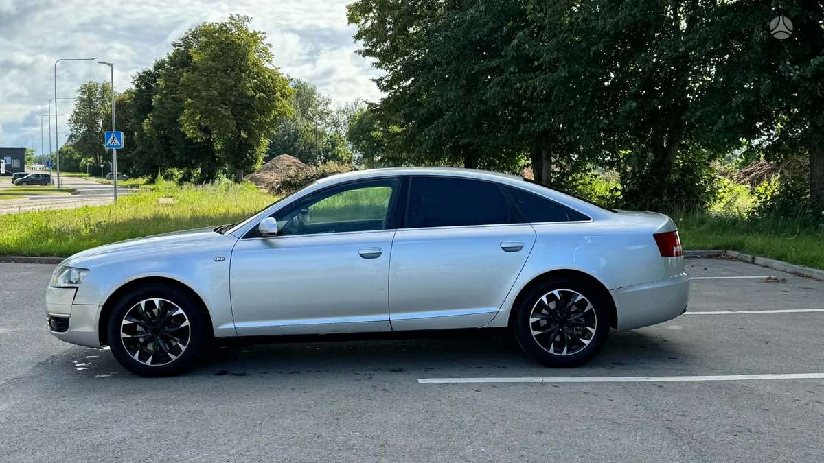 Audi A6, 2.0 l., Седан