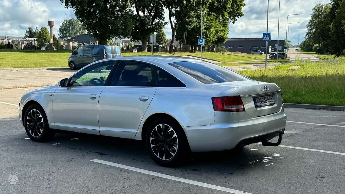 Audi A6, 2.0 l., Седан