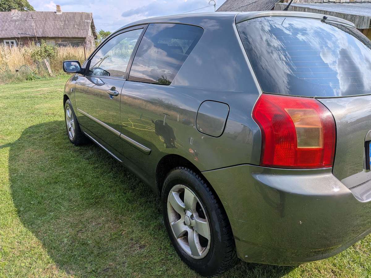 Toyota Corolla, 2.0 l., Хэтчбек
