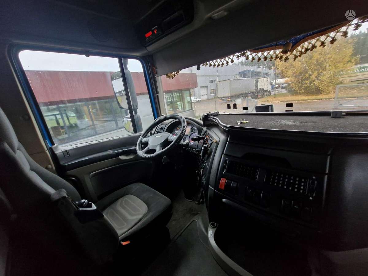 DAF 105.460, double sleeper