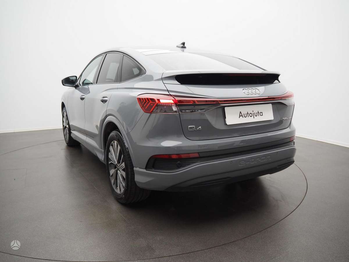 Audi Q4 e-tron, visureigis / krosoveris
