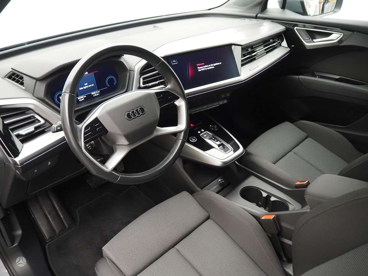 Audi Q4 e-tron, visureigis / krosoveris