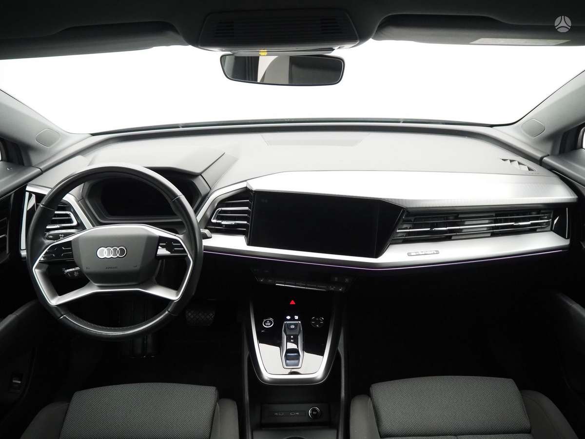 Audi Q4 e-tron, visureigis / krosoveris
