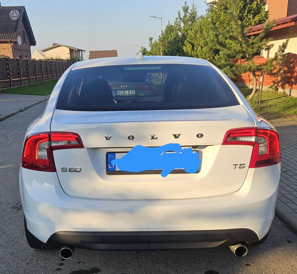 Volvo S60, 2.5 l., Седан