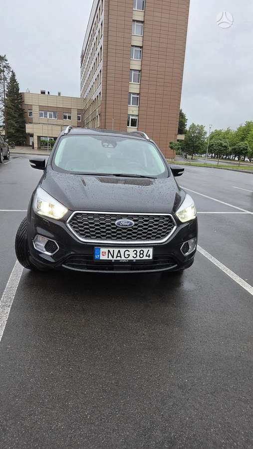 Ford Kuga, visureigis / krosoveris