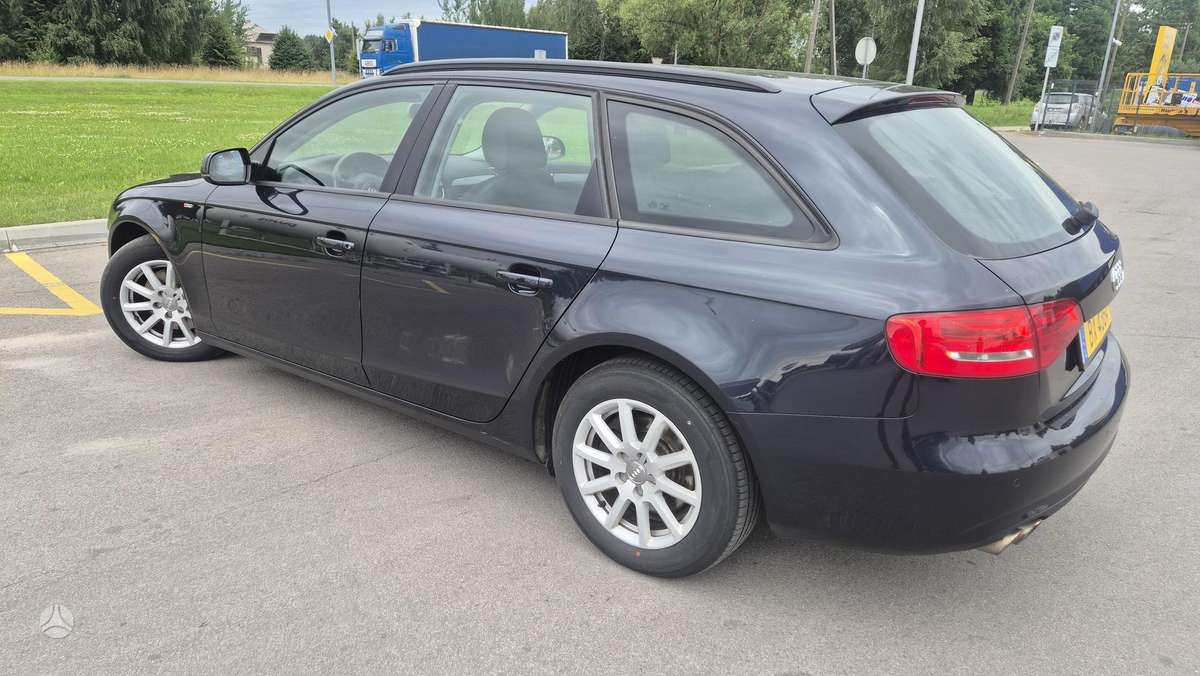 Audi A4, 2.0 l., universalas